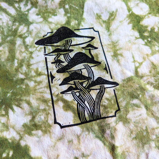 Tie Die Tee Mushrooms